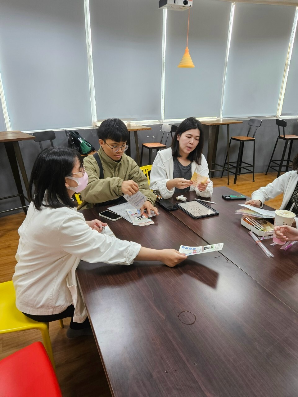 高雄市衛生局分享社區青少年活動